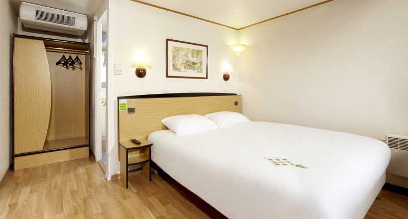 Campanile Brive-La-Gaillarde Ouest Hotel Kültér fotó