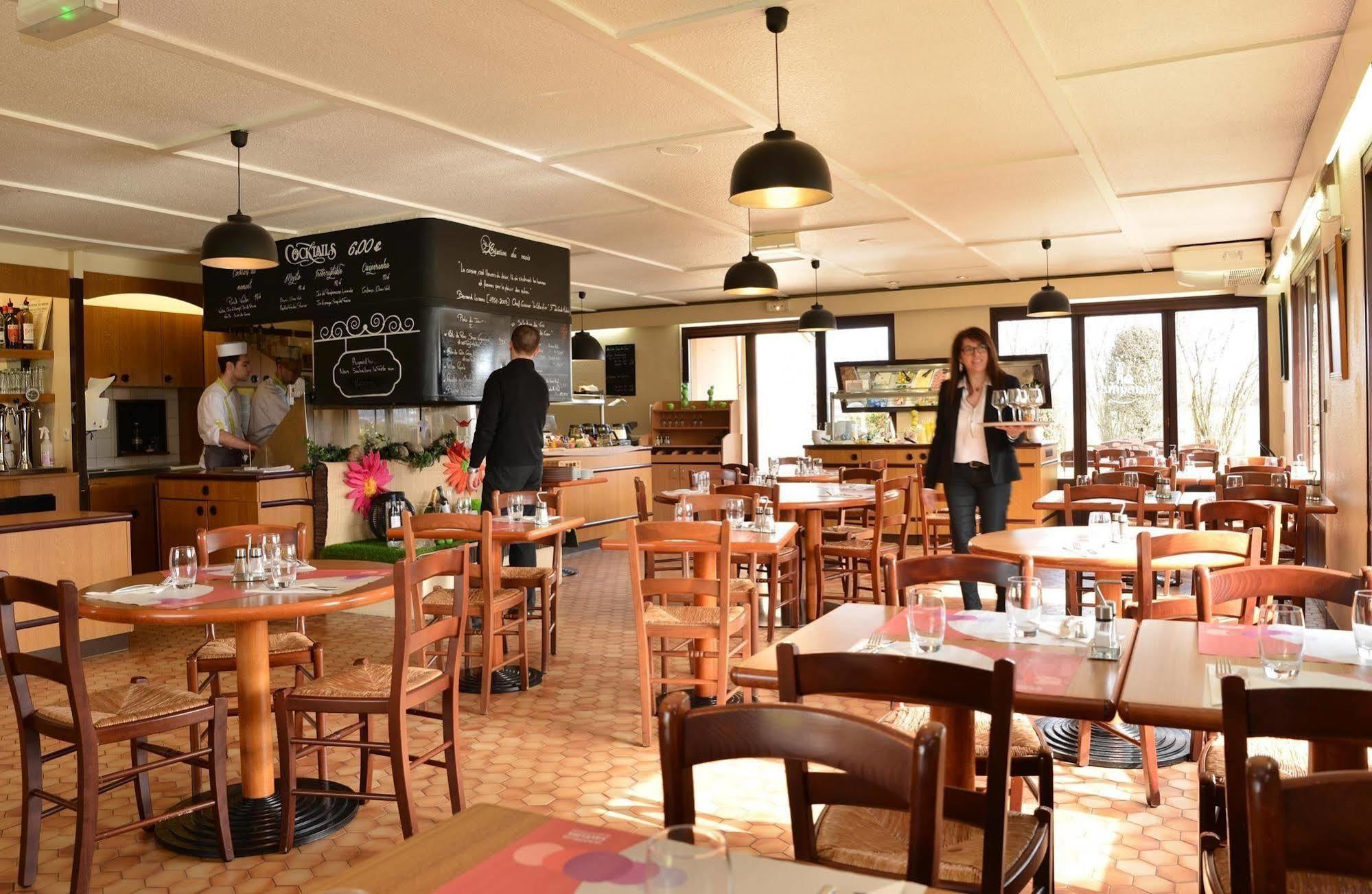 Campanile Brive-La-Gaillarde Ouest Hotel Kültér fotó